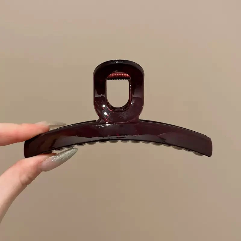 Cocoa Girly Claw Clip - Image 2