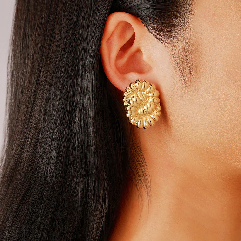 Cocooned in Gold Earring - Image 4