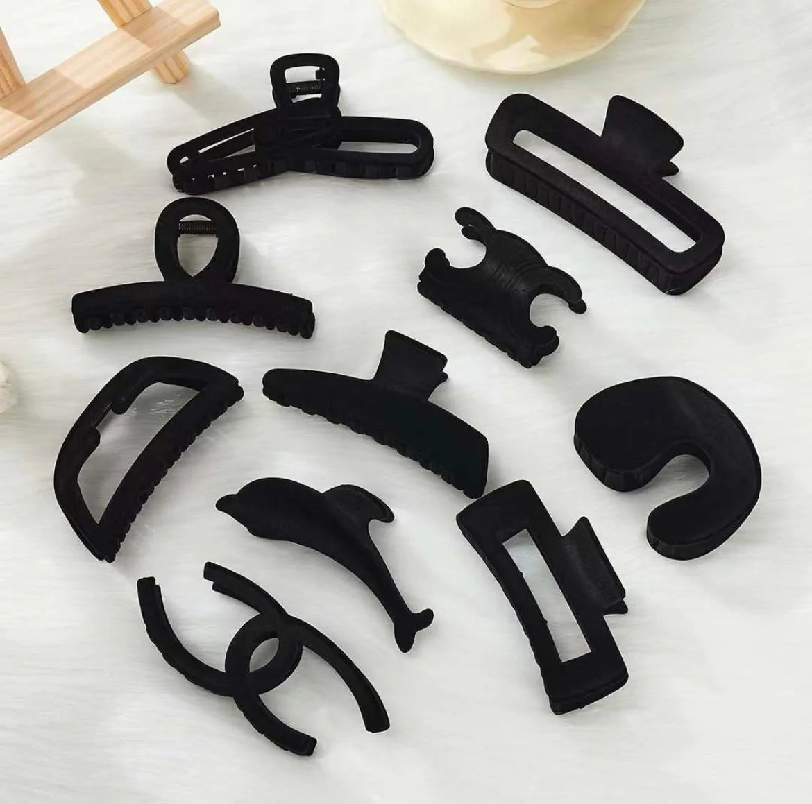 Combo of 10 Hair Claw Clips- black - Image 8