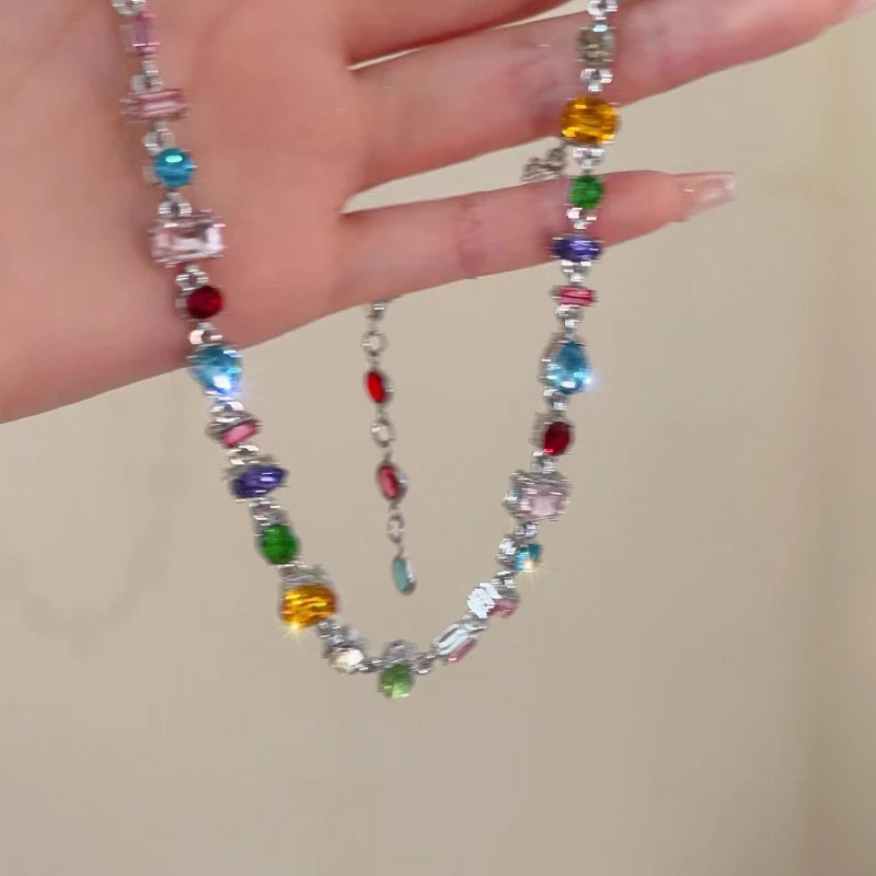 Viral Rhinestones Necklace - Image 3