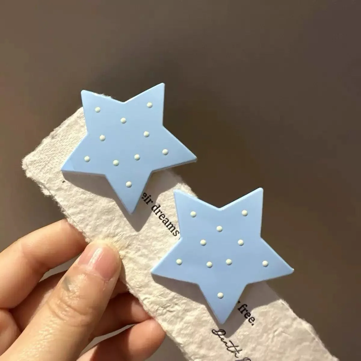 Cosmic Cloud Star Clips (pack of 1) - Image 2