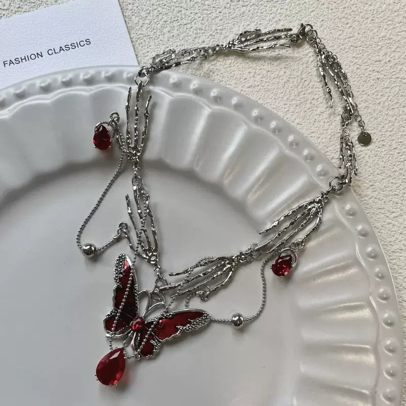 Crimson Monarch Devotion necklace - Image 3