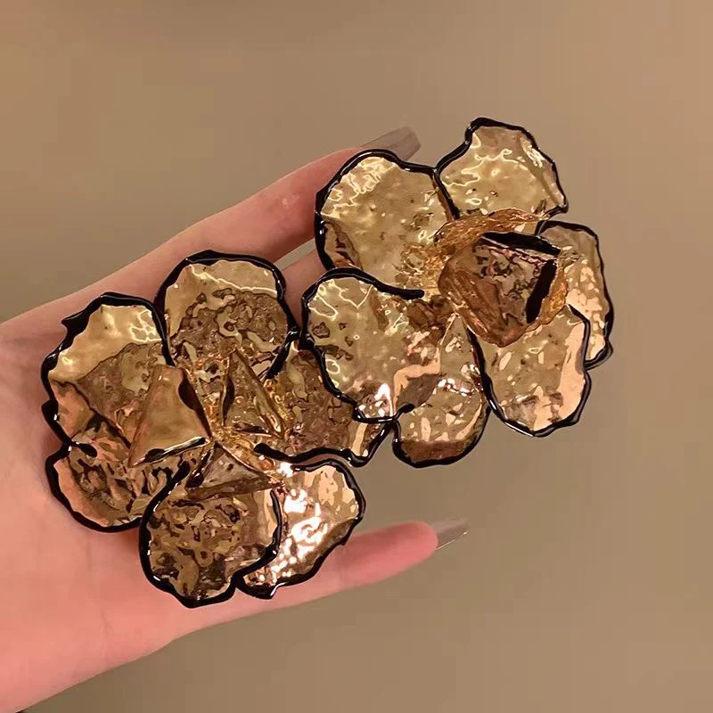 Crinkled Lustre Statement Earrings - Image 2