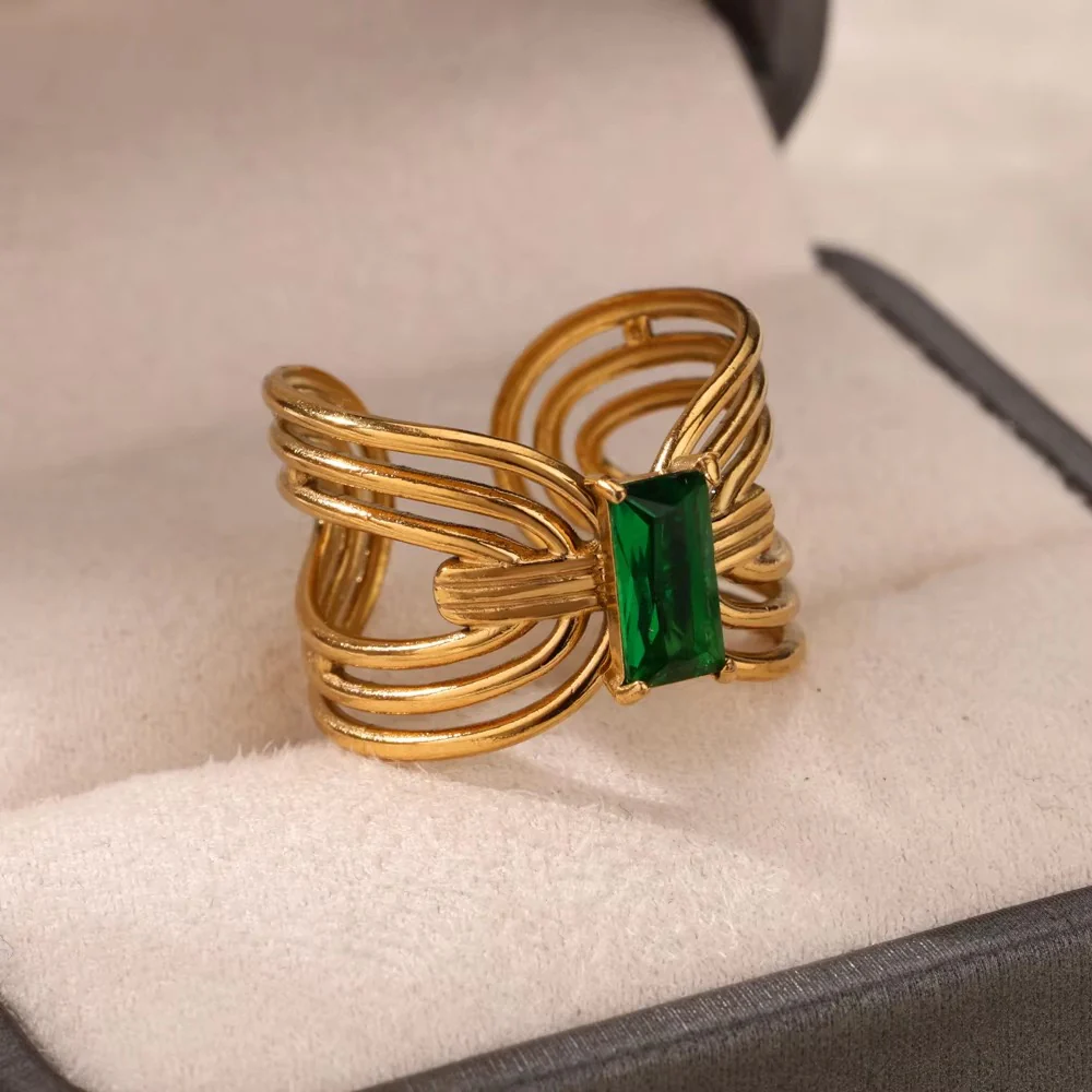 Crowncore Emerald Ring - Image 2