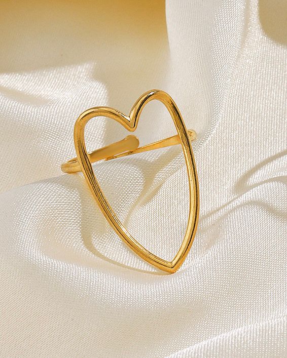 Cupid’s Loop Heart Ring - Image 4