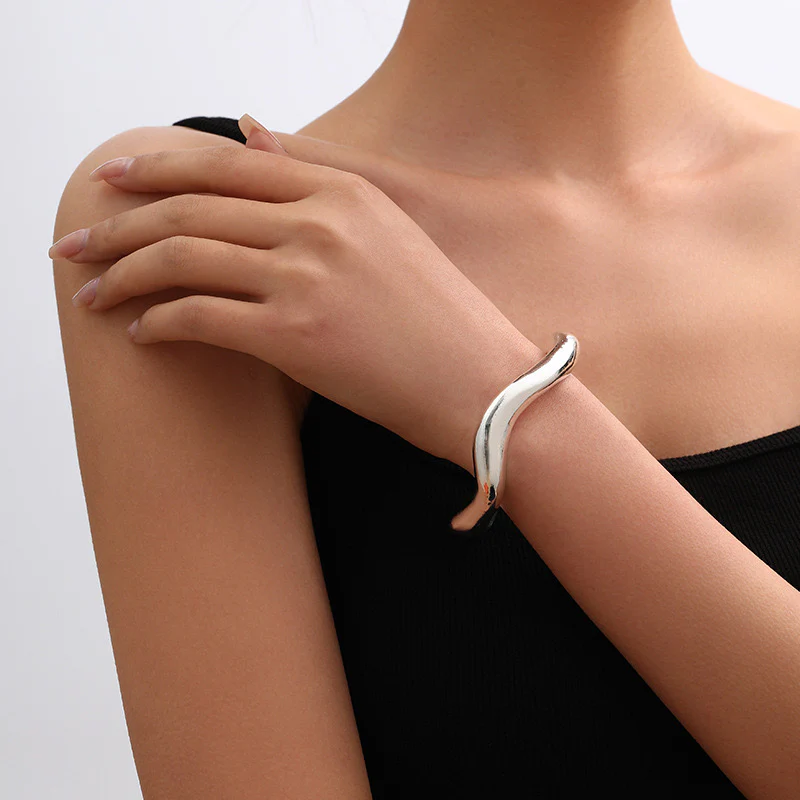 Curvy Silver Handcuff - Image 3