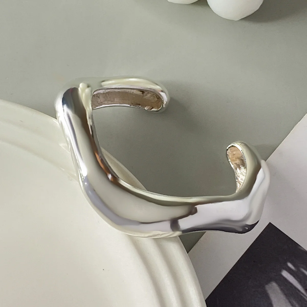 Curvy Silver Handcuff - Image 5