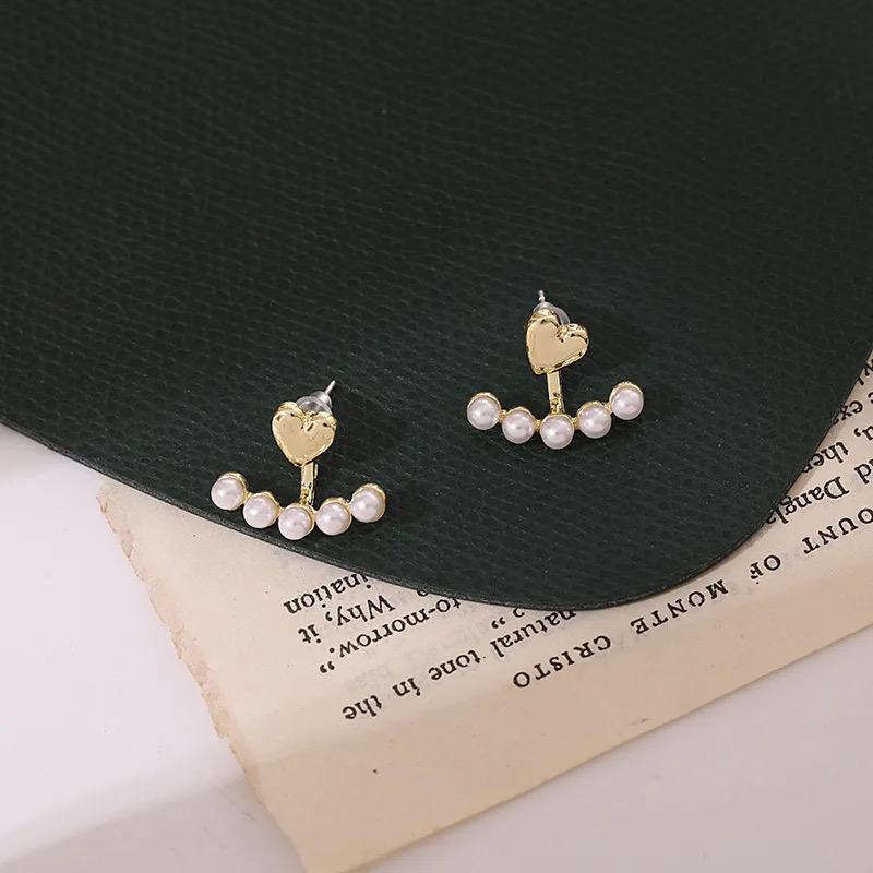 Cute Heart Pearls Earjacket Earrings - Image 3