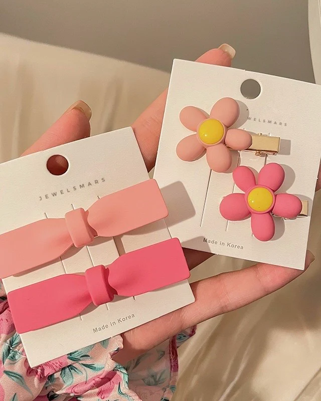 Cute Korean Hairpins- pack of two - Image 3