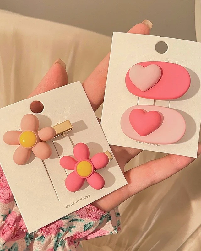 Cute Korean Hairpins- pack of two - Image 7