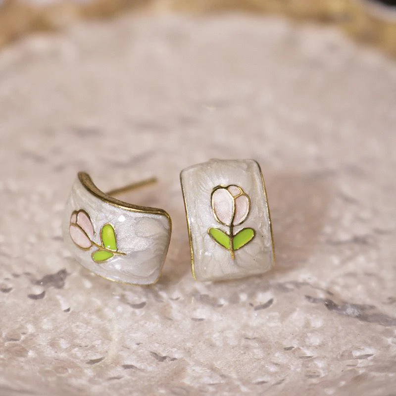 Cute Mini Tulip Earrings - Image 3