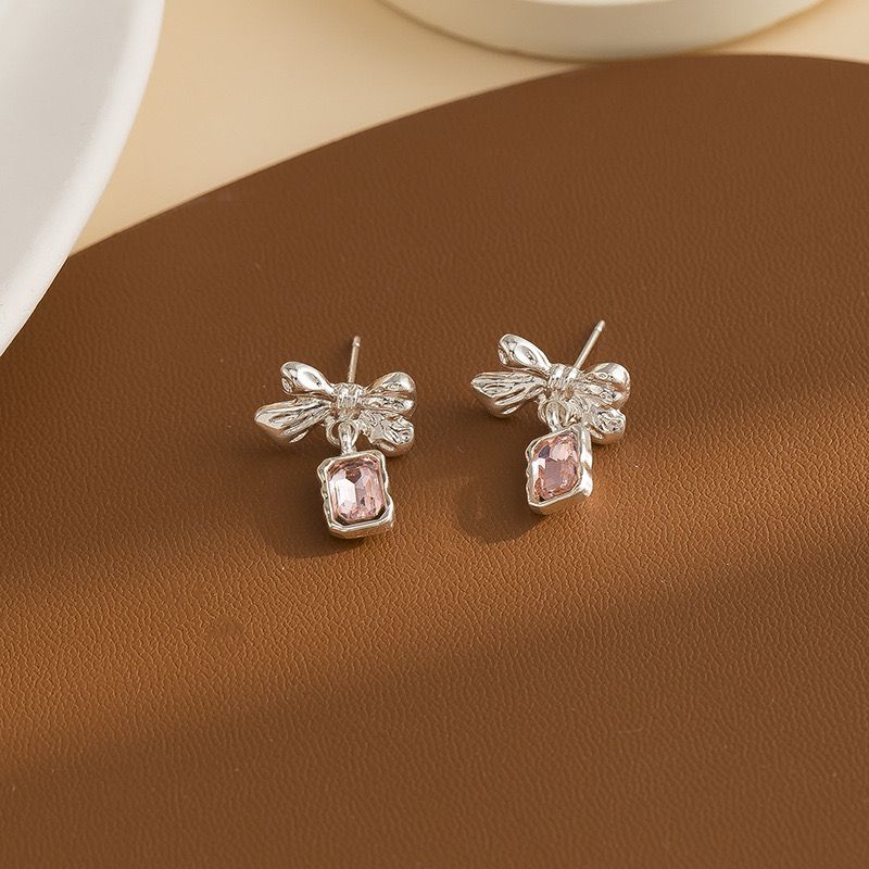 Cutie Lil Bow Earrings - Image 5