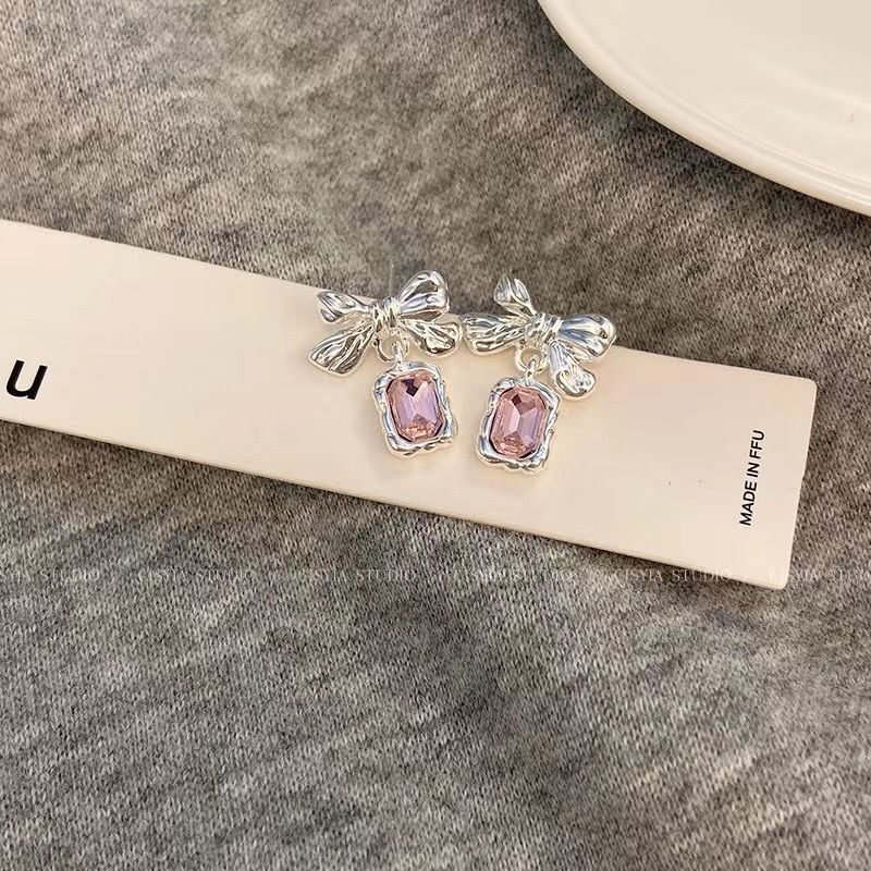 Cutie Lil Bow Earrings - Image 7