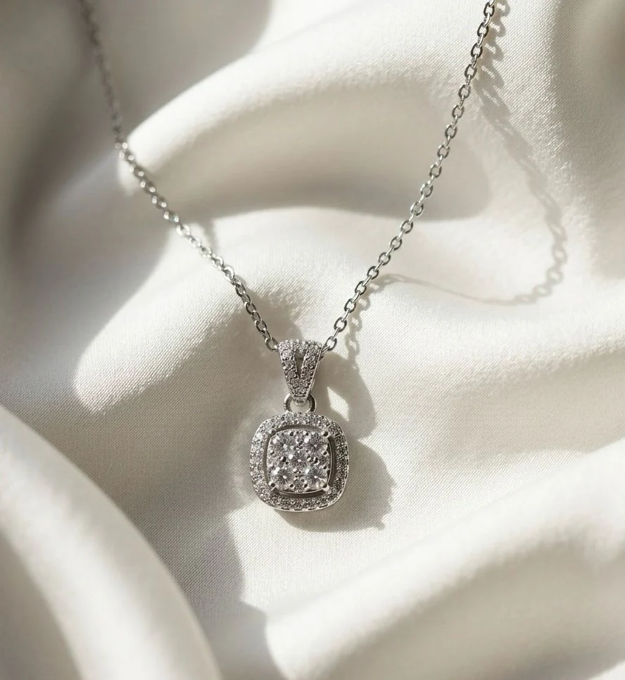 Dainty Dreamgirl Necklace