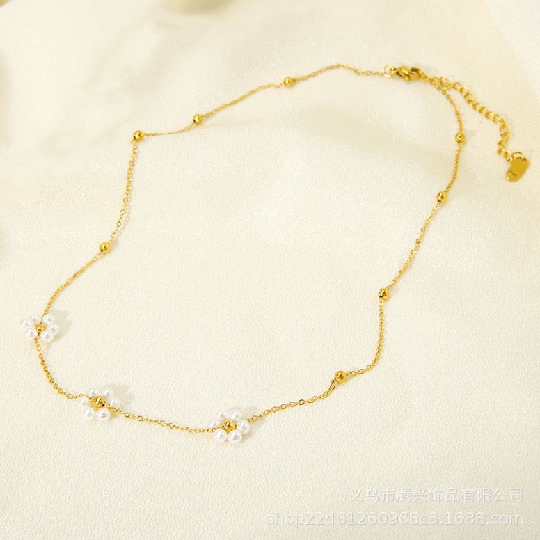 Daisy Dream Pearl Necklace - Image 3