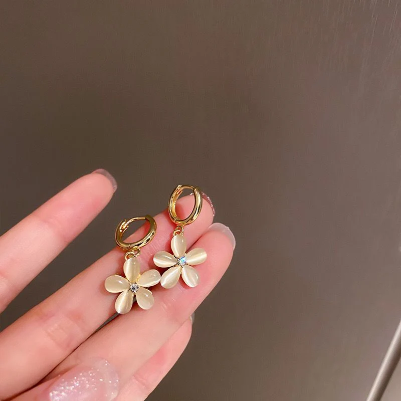 Daisy Huggies Earrings - Image 2