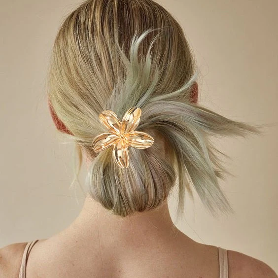 Daisy Statement Metal Hair Tie - Image 3