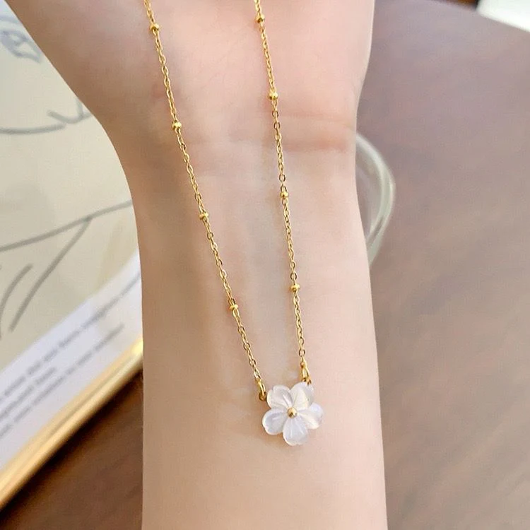 Delicate Ivory Petals Necklace - Image 2