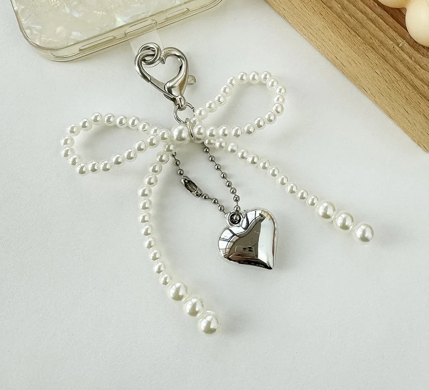 Delusional Heart Bag Charm - Image 4