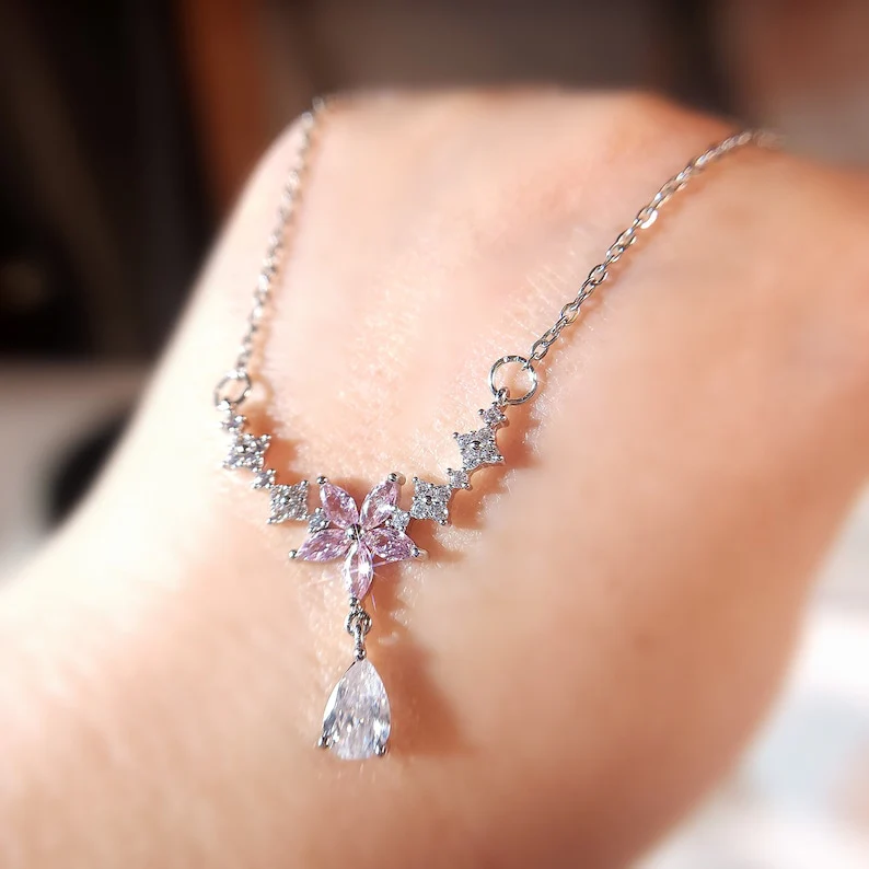 Diana Princess Necklace - Image 4