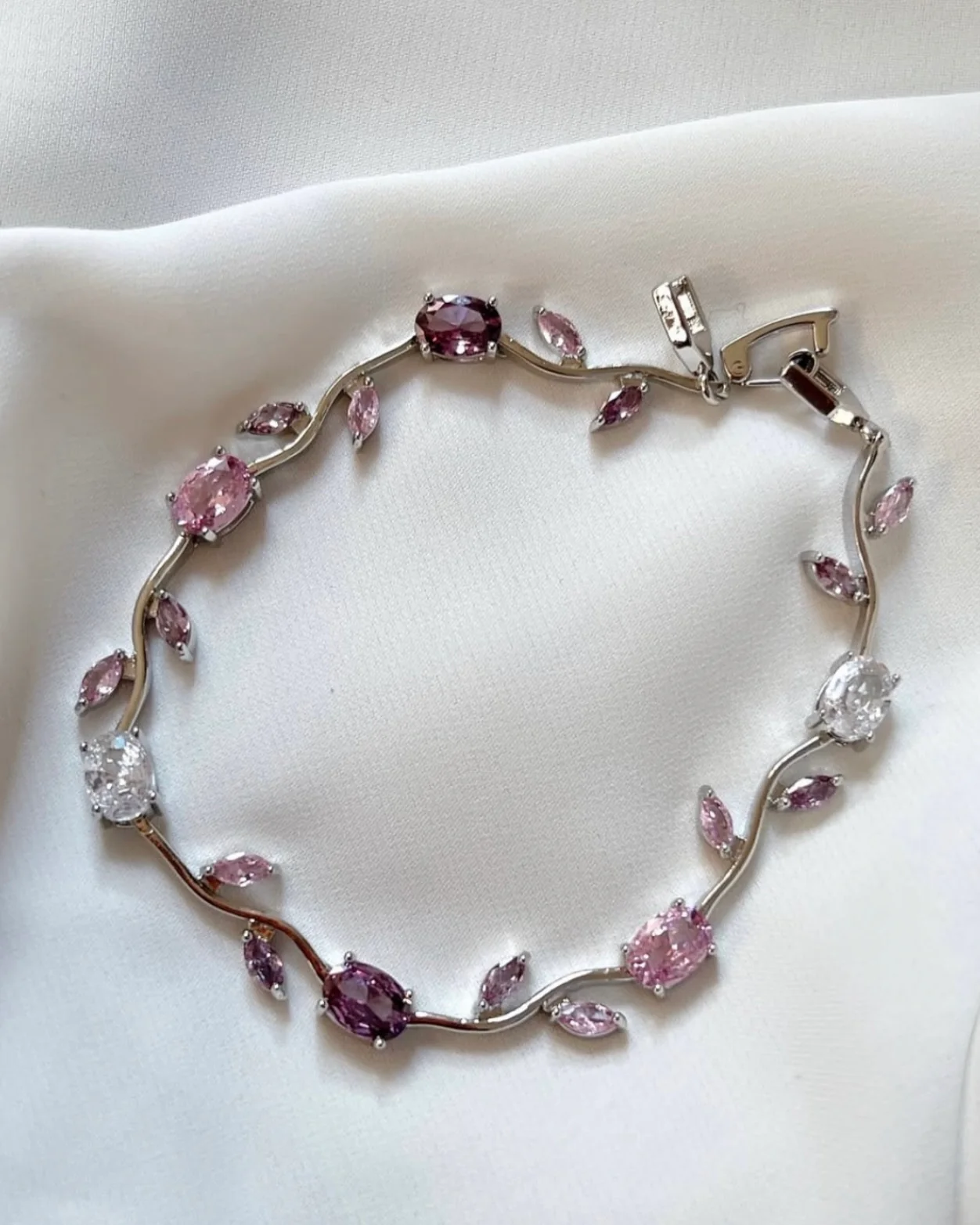 Disney Dream Tulip Bracelet - Image 2