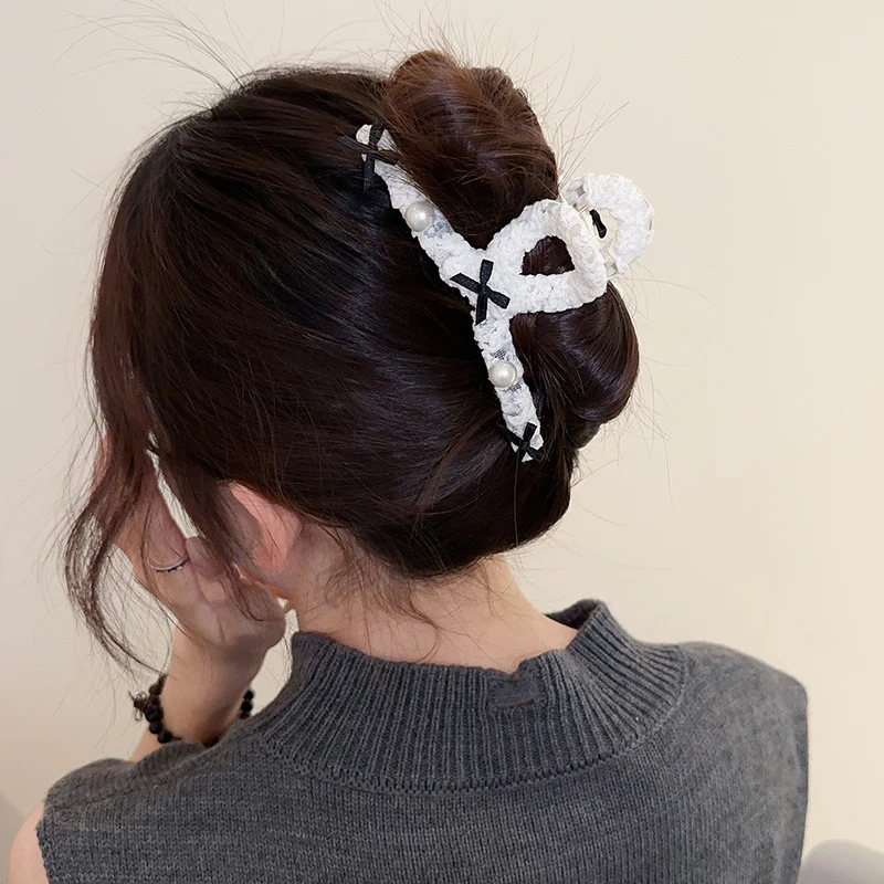 Dollhouse Whimsy Bow Hair Clip
