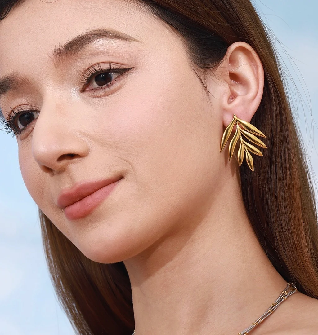 Don’t leaf me! Earrings - Image 2