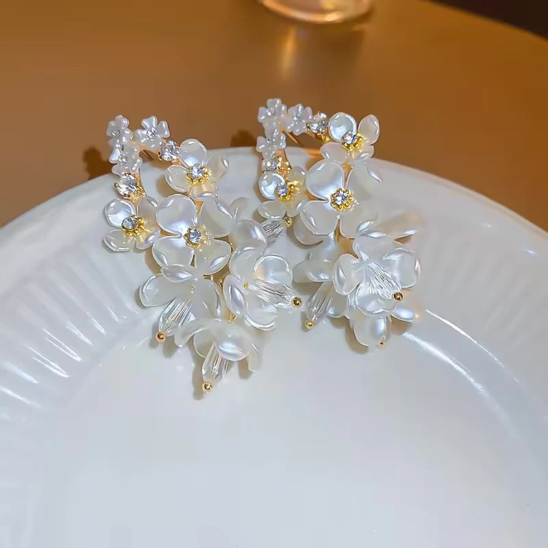 Dream Floral Fantasy Earrings - Image 3