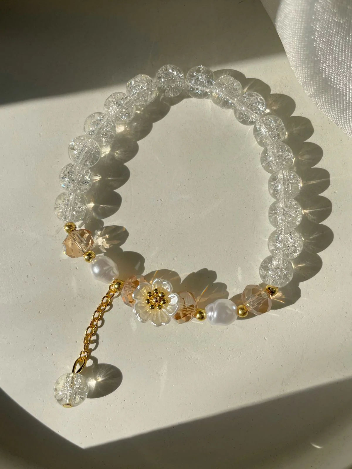 Dreamland Floral Bracelet- white