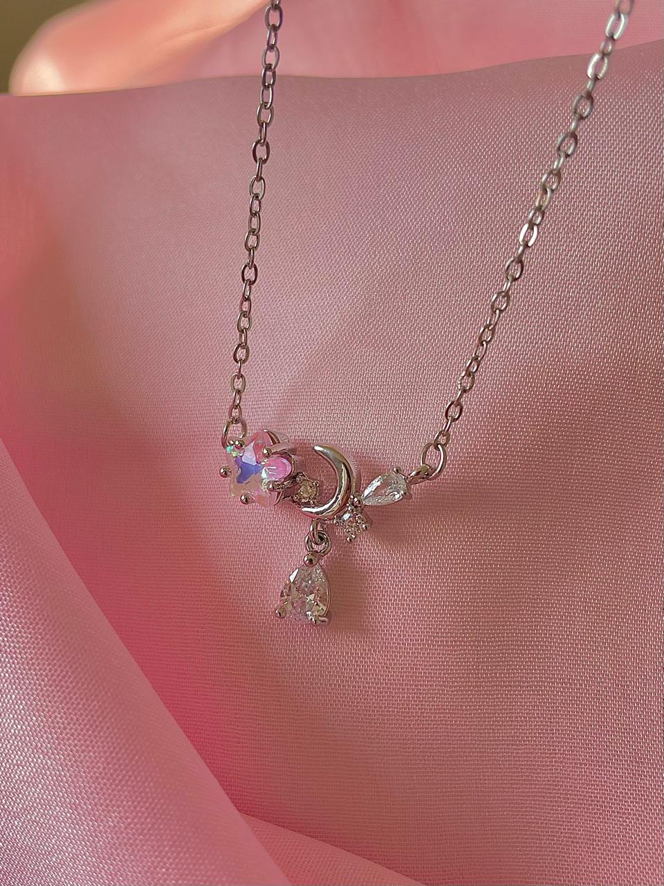 Dreamland Necklace