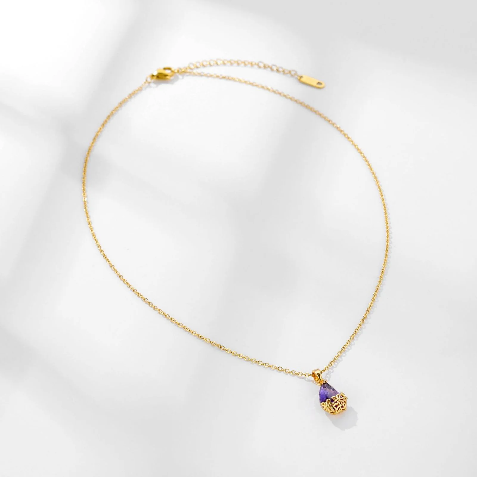 Dreamland Necklace- purple - Image 3