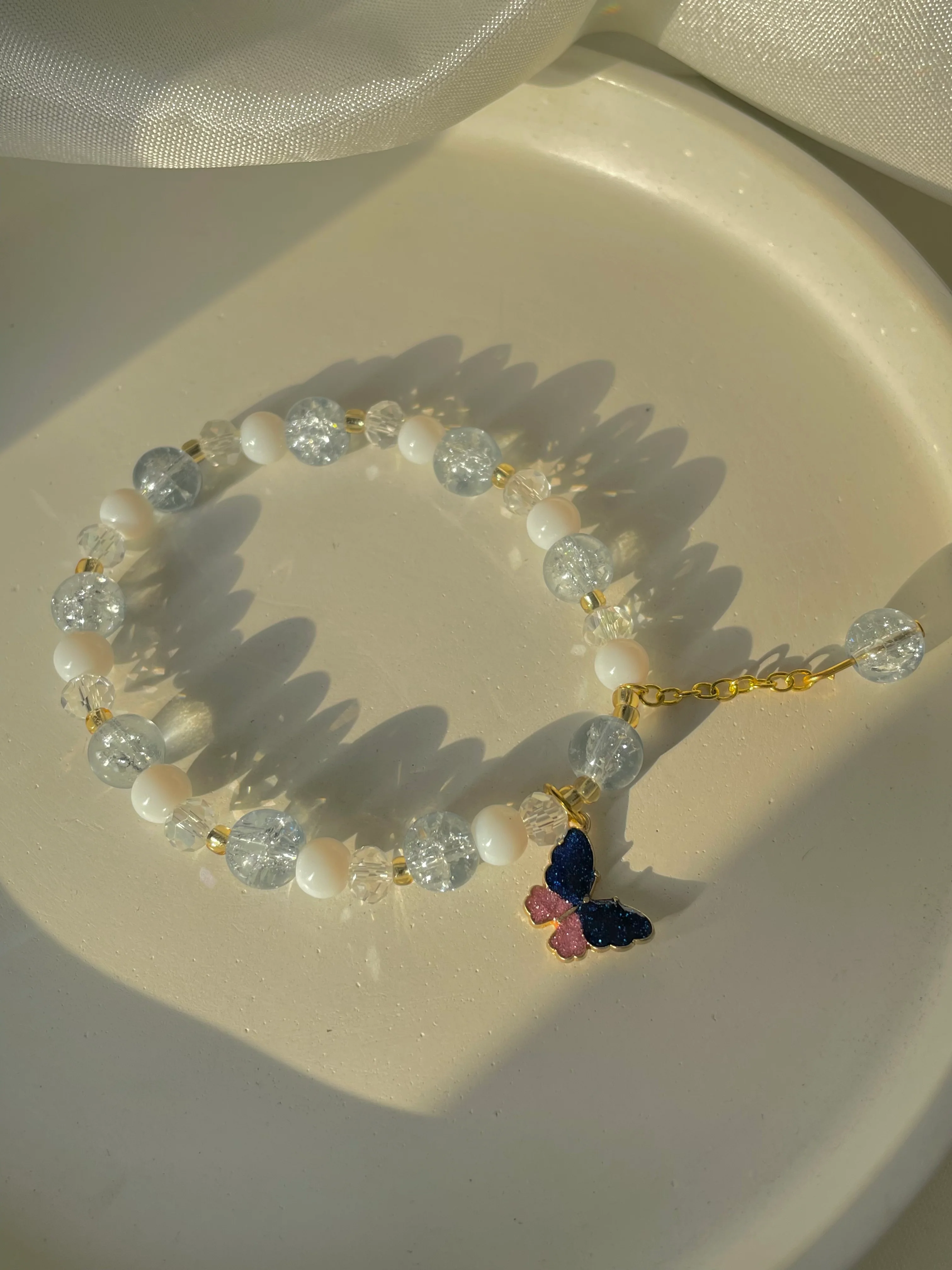 Dreamy butterfly bracelet - grey & white - Image 2