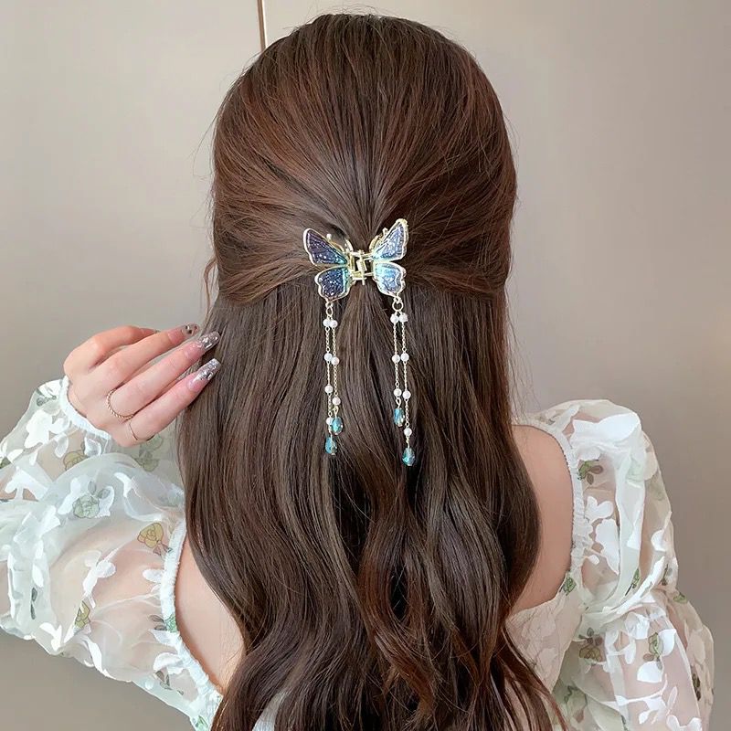 Dreamy Butterfly Hair Claw Clip (golden) - Image 4