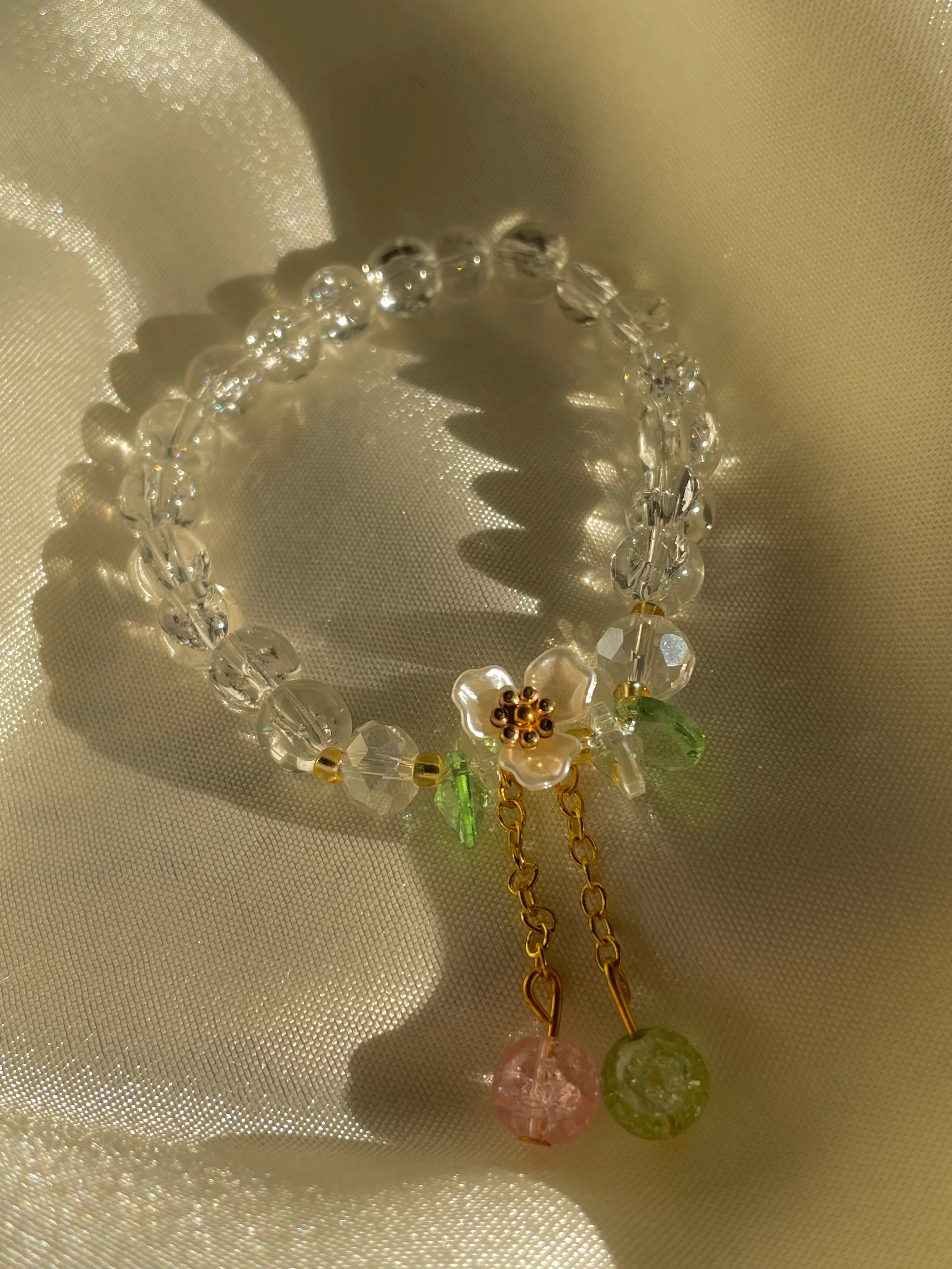 Dreamy Floral Bracelet- white
