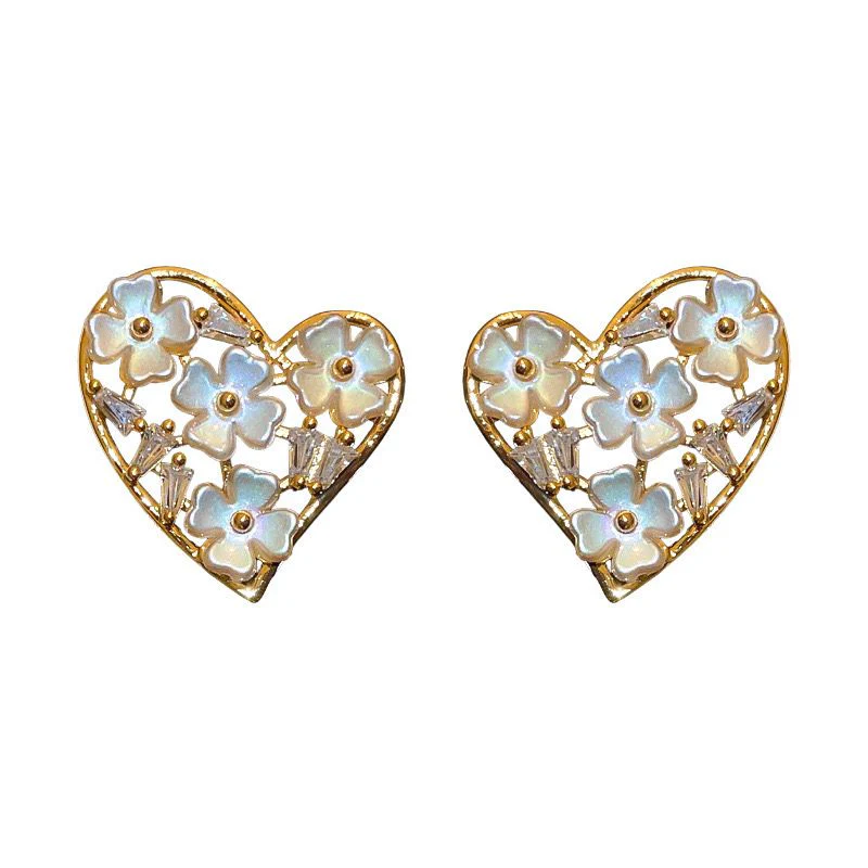 Dreamy Heart Floral Earrings - Image 3
