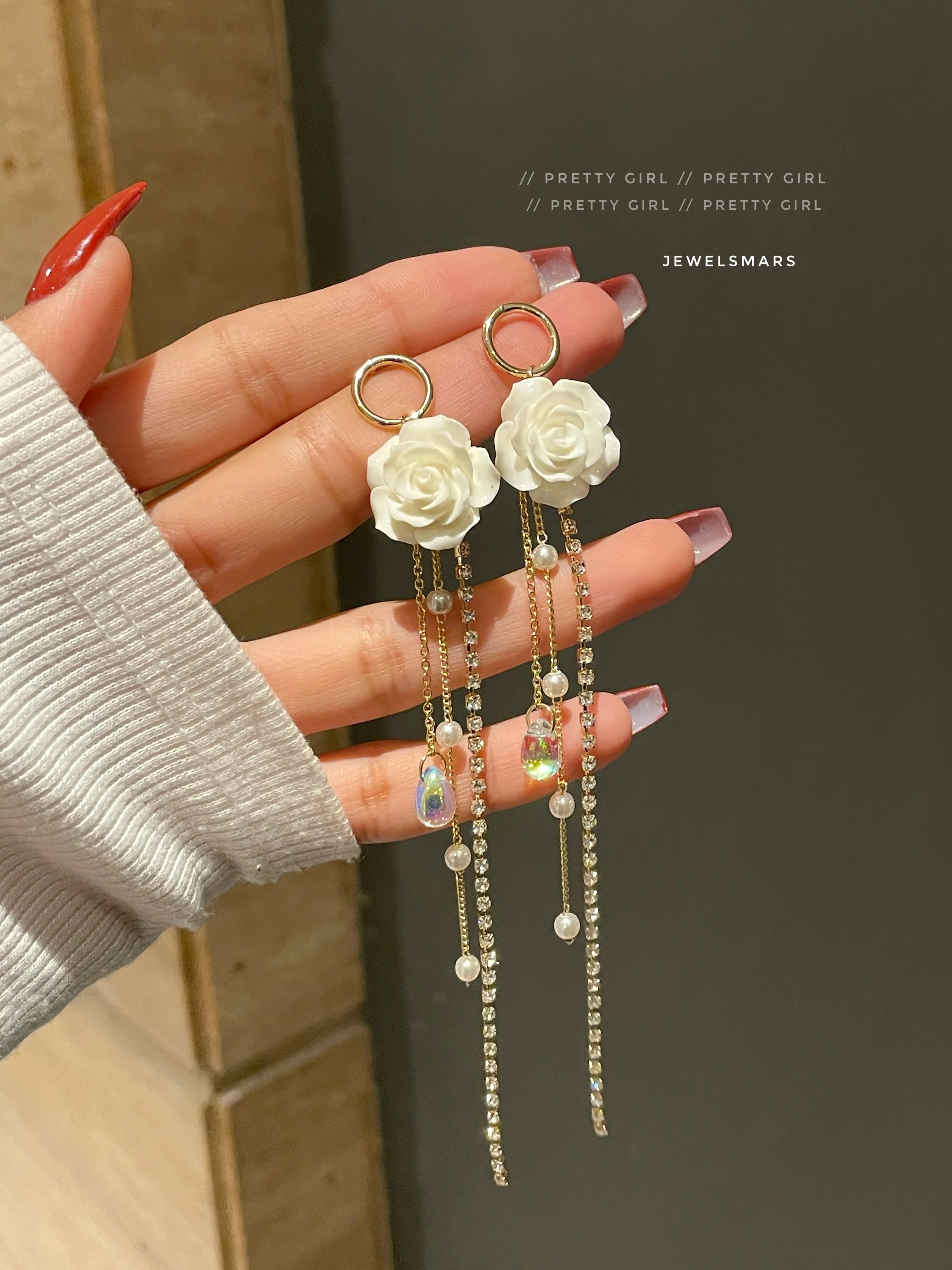 Dreamy Party Glam Earrings - Image 2