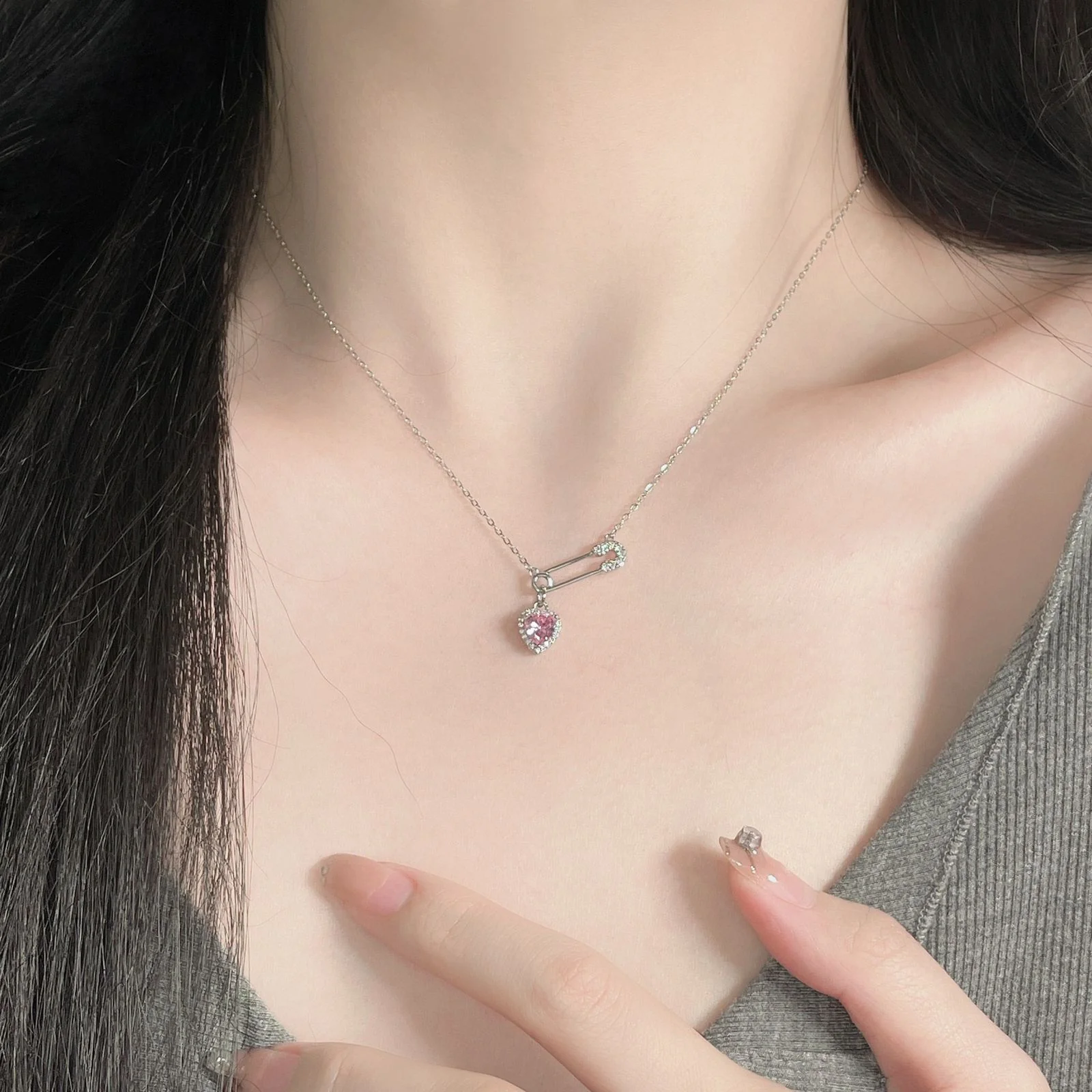 Dreamy Safety Heart Necklace - Image 4