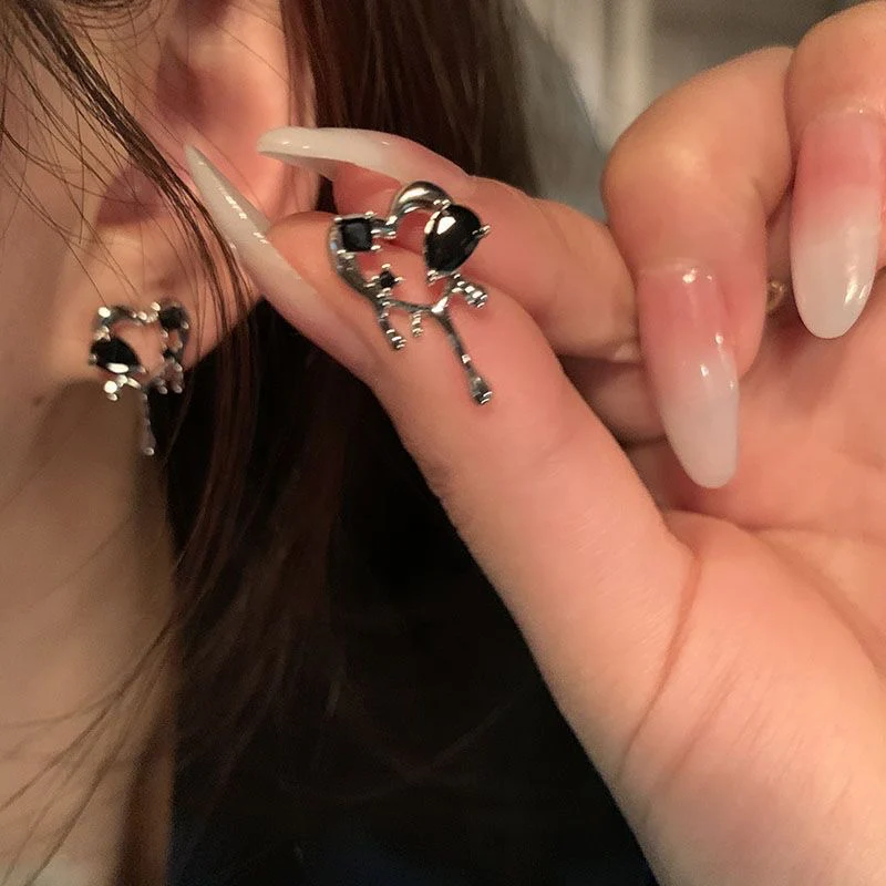 Dripping with Grunge Earrings - Image 6