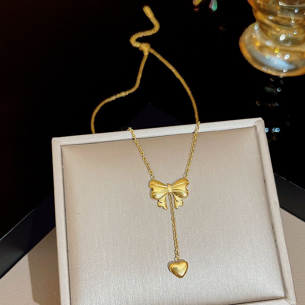 Dropped my Heart Bow Necklace - Image 7