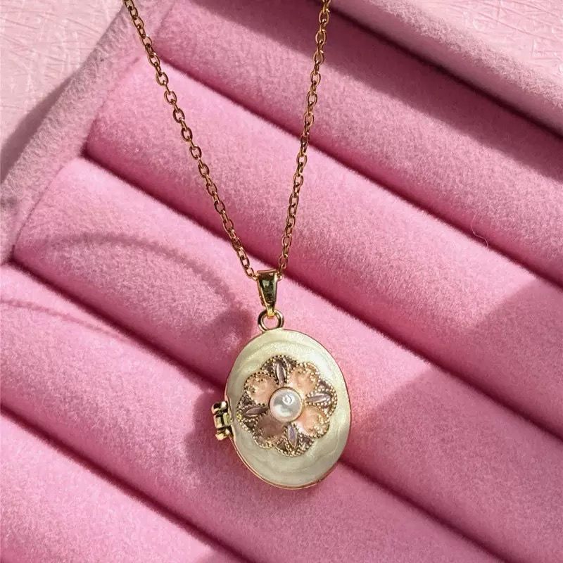 Duchess Diary Pearl Locket Necklace - Image 2