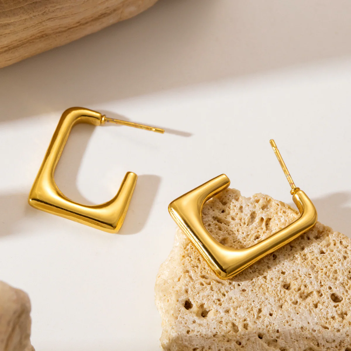 Edge of Elegance Square Earrings