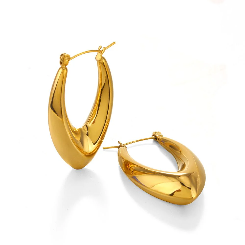 Effortless Essential Gold Earrings - Image 6