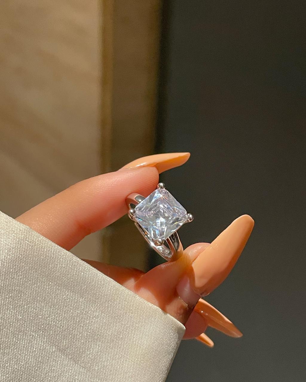 Elenor Solitaire Ring - Image 2