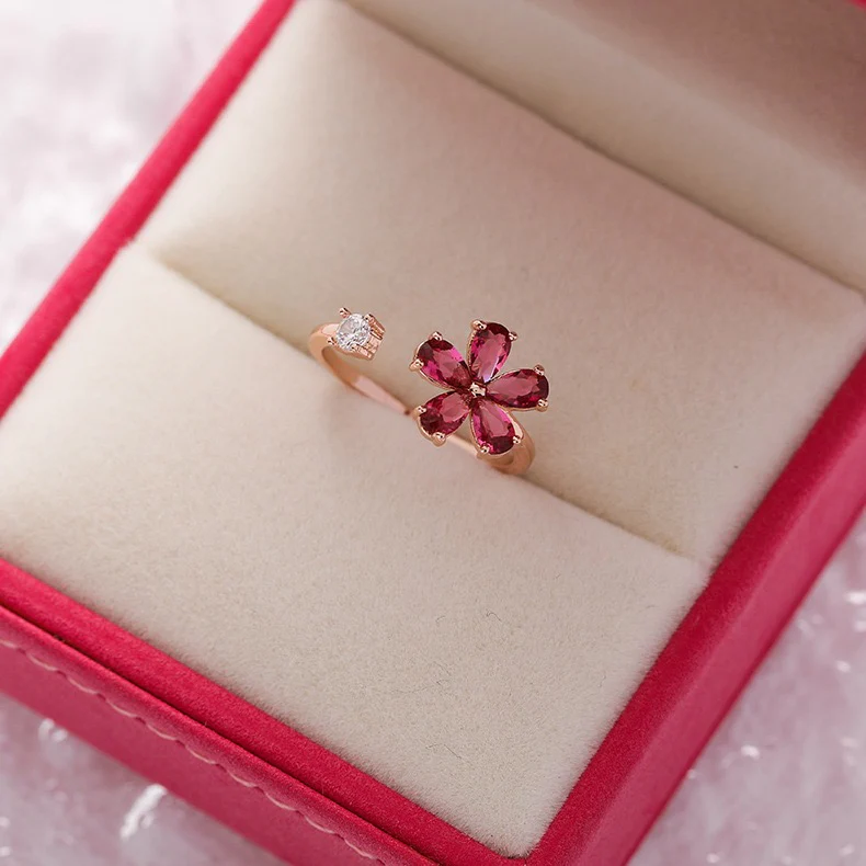 Elowen Flower Ring - Image 2