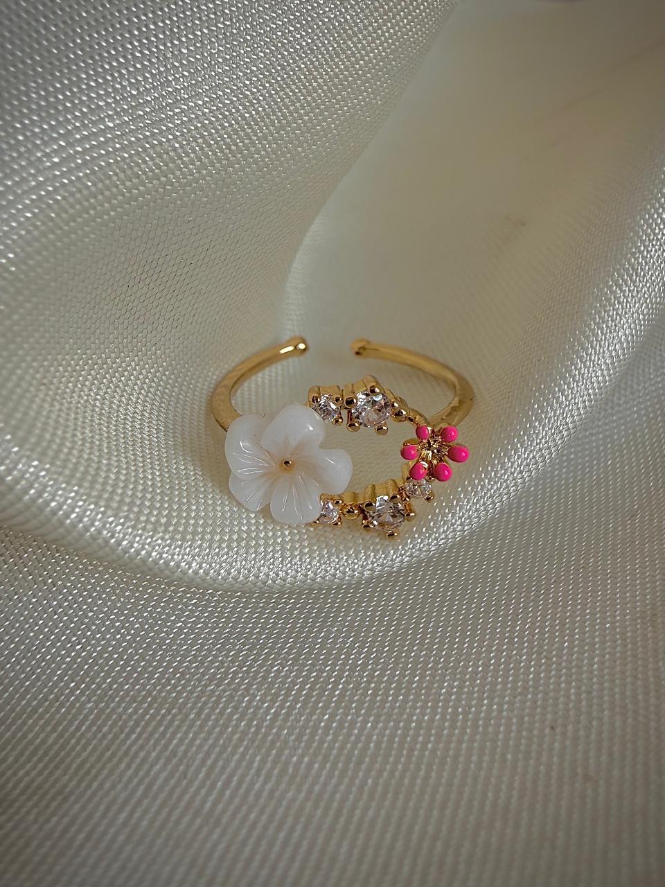 Elysian Dreamweave Flower Ring - Image 3