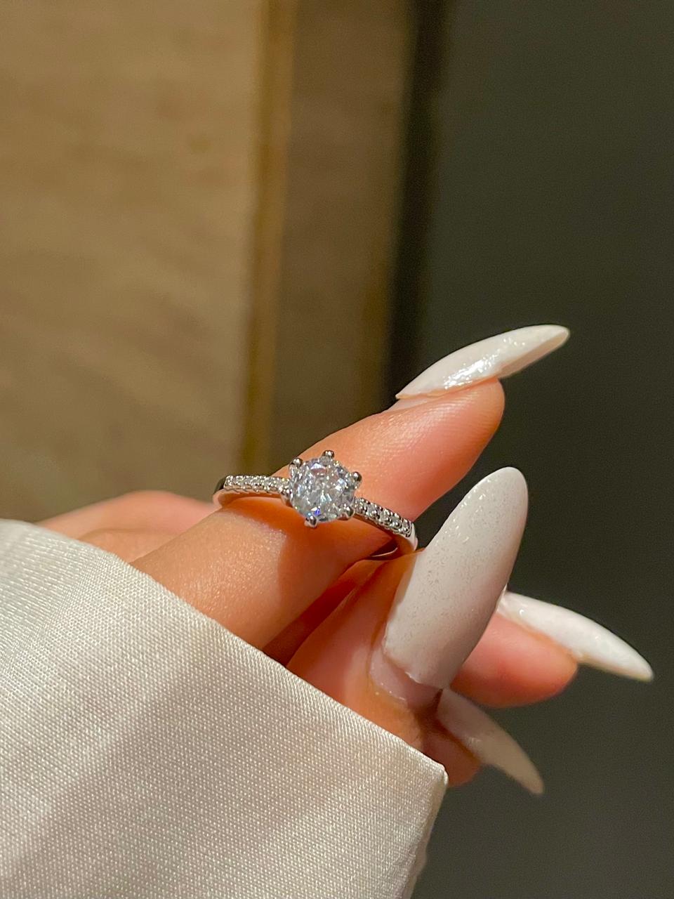 Emily in Dreams Solitaire Ring - Image 4