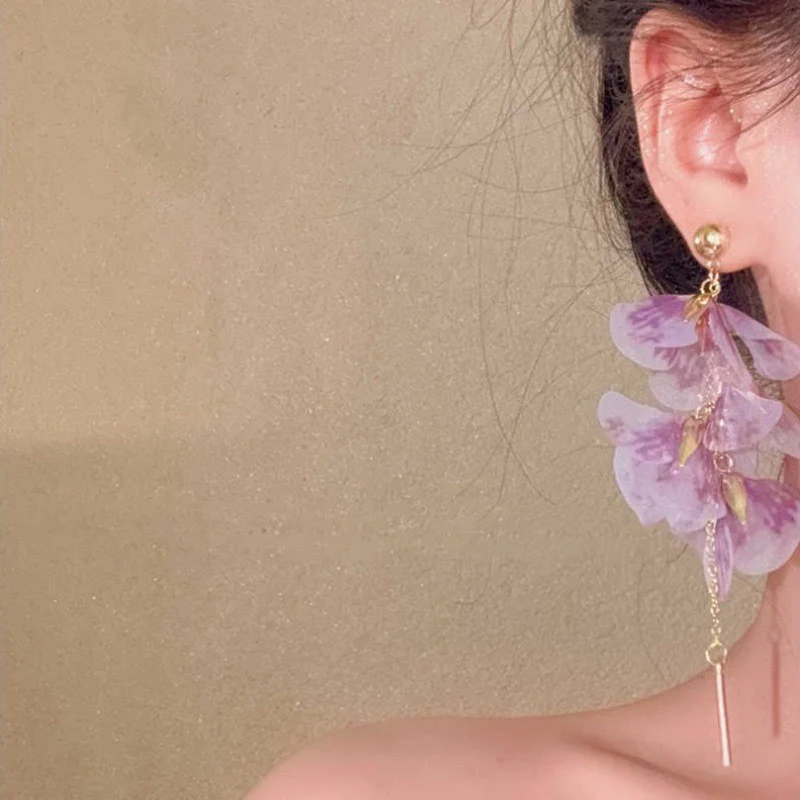 Enchanté Purple Flower Earrings - Image 3