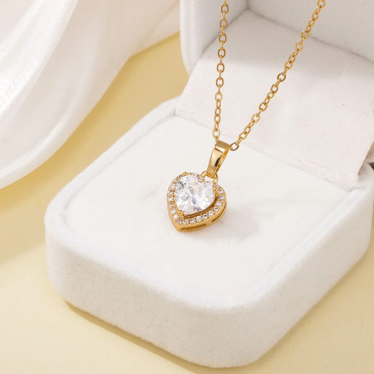 Eternal Twinkle Heart Necklace - Image 2