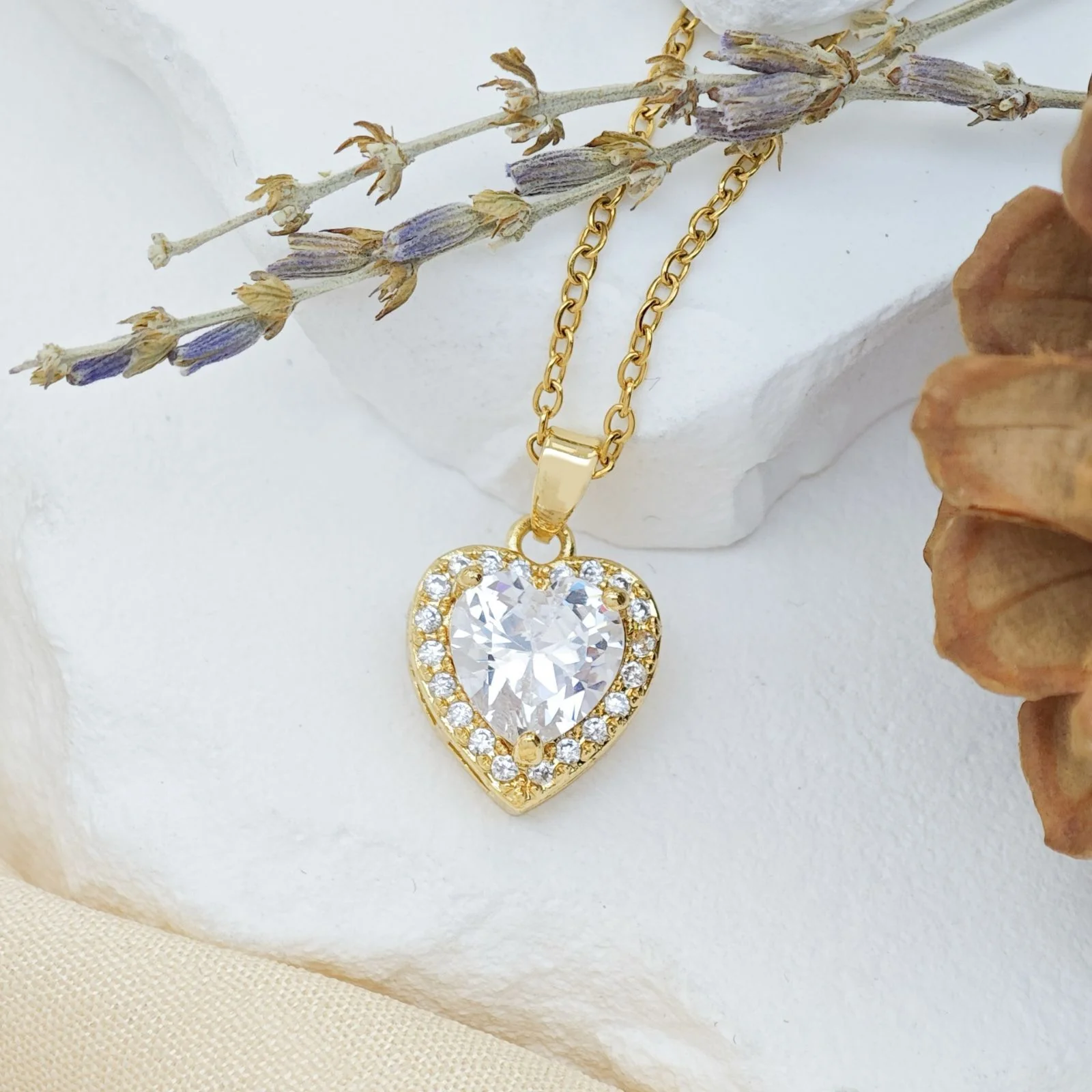 Eternal Twinkle Heart Necklace - Image 3