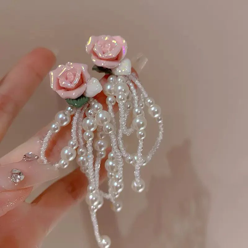 Evanthe Dreamy Rose Earrings - Image 3
